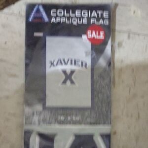 Collegiate Xavier Applique Flag - White and Navy